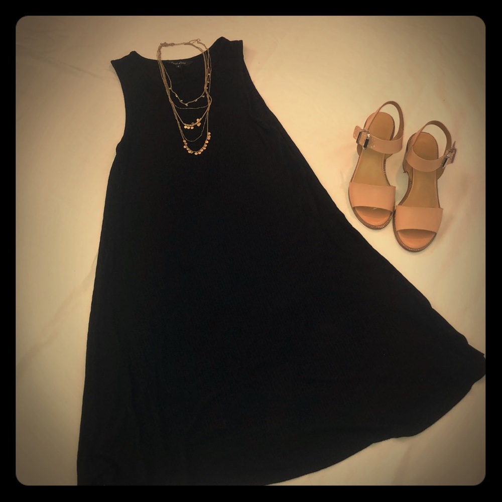 Ribbed Black Dress